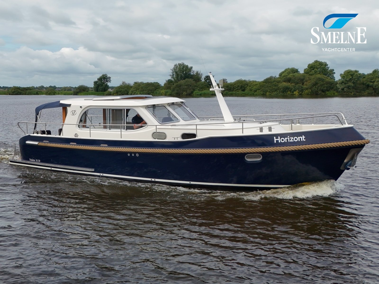 Vedette 10.30 Salon Classic Line (2015), uitzonderlijk compleet uitgerust